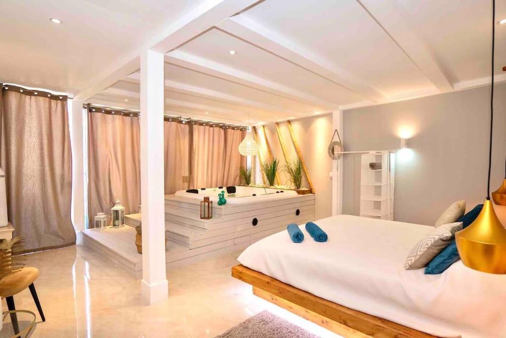 Luxuryvilla With Private Heated Pool And Spa 7P Quarteira Extérieur photo