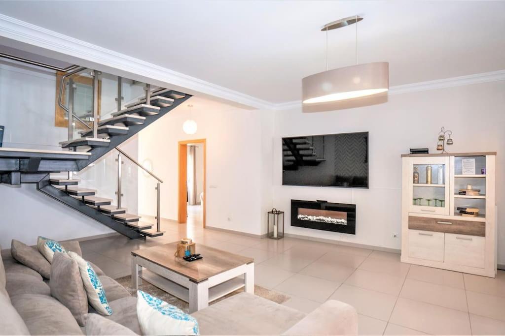 Luxuryvilla With Private Heated Pool And Spa 7P Quarteira Extérieur photo