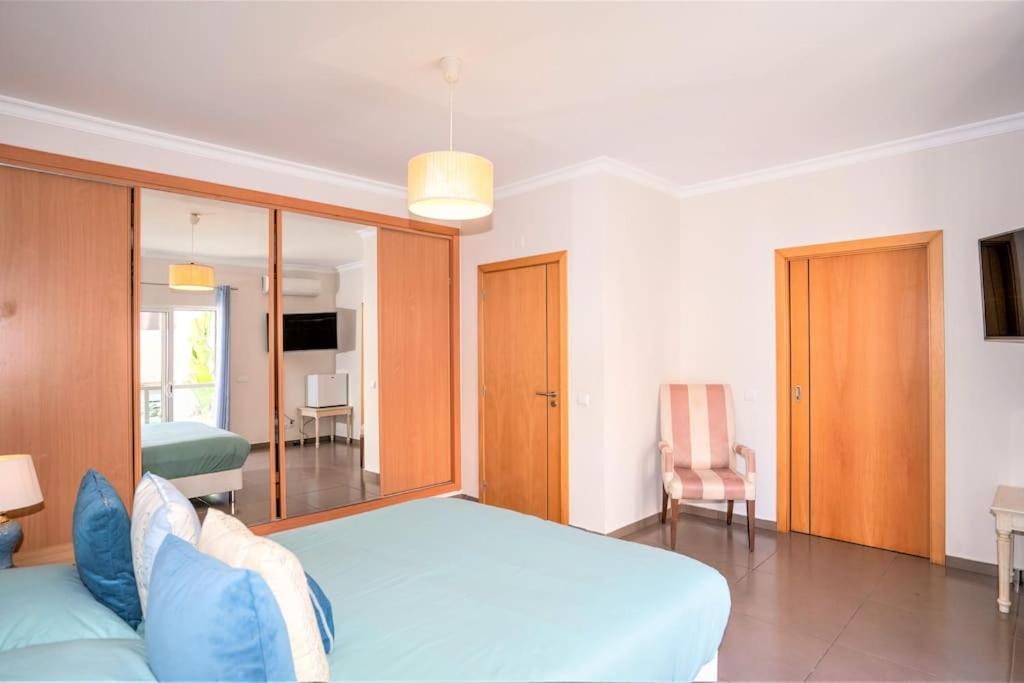 Luxuryvilla With Private Heated Pool And Spa 7P Quarteira Extérieur photo